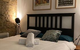 Clerkenwell Apartments By Dc London Rooms